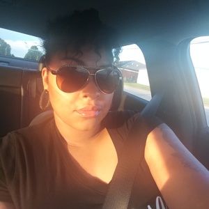 Meet your Posher, Jalessa